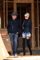 Johnny Hallyday out with Laeticia