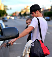 Cam Gigandet And Baby Everleigh Go For A Stroll
