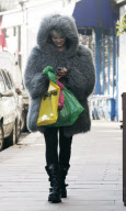 PIXIE GELDOF OUT IN PRIMROSE HILL