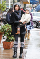 Jessica Alba rainy shopping day with Honor Pt 3