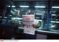 FRA: PARIS: LA REDACTION DU "CANARD ENCHAINE" PERQUISITIONNE