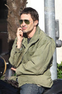 Olivier Martinez attempts to make a phone call the Safe Way