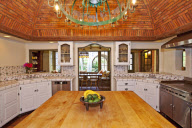 ***EXCLUSIVE *** Look inside the home of Mel Gibson