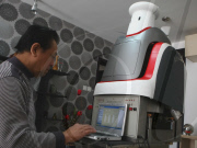 Man designs and builds 'cooking' robot, Beijing, China - Mar 2010