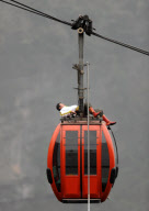 Tightrope walker lost his footing