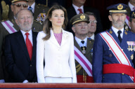 PRINCESS LETIZIA OF SPAIN dons an elegant white business suit and attends the Royal Guards Flag Ceremony