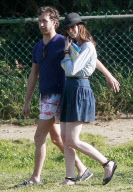 Anne Hathaway, Adam Shulman