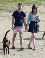 Anne Hathaway, Adam Shulman