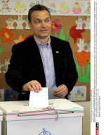 HUNGARY: First parliamentary election since EU
