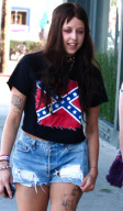 Peaches Gelfof wears confederate flag