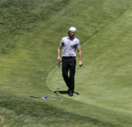 EXCLUSIVE Gabriel Aubry on the golf course