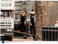 Baroness Thatcher Of Kesteven - 1990 Margaret Thatcher Belongings Leave From No. 10 Downing Street On Her Last Day As Prime Minster....