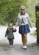 KERRY KATONA AND DAUGHER FISHING 