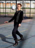 Hayden Christensen Plays Soccer With Brazilian Youth!