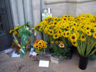 Hundreds of sunflowers gracing Michael Jackson's resting place at Forest Lawn