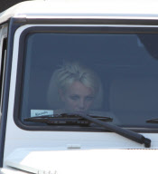 Britney Spears goes to a meeting, still loves junk food! EXCLUSIVE
