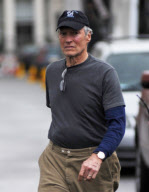 Eastwood And Damon On 'Hereafter' Set