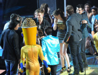 Rob and Kristen at the 2010 MTV Movie Awards