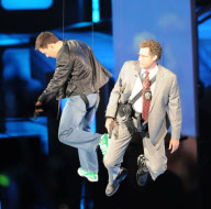 Mark Wahlberg and Will Ferrell Dangle at the 2010 MTV Movie Awards