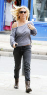 GERI HALLIWELL OUT SHOPPING IN LONDON