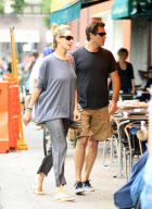 Uma Thurman Out On Date With Boyfriend!