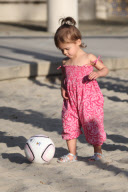 Jessica Alba and family play their Saturday away!