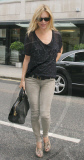 KATE MOSS SHOPPING AND LUNCHING 
