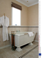 HOTELS IN SCOTLAND, BRITAIN - 2004
