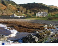 HOTELS IN SCOTLAND, BRITAIN - 2004