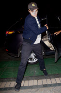 Spend a night in Hollywood with Robert Pattinson!