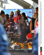 DUISBURG : 19 techno fans killed in a tunnel