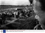 Returnees o the destroyed Albanian village of Stari Trg near Mitrovice in Northern Kosovo.