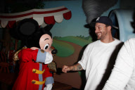 *EXCLUSIVE*  Kevin Federline takes the kids to Disneyland