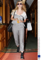Mischa Barton out and about, Beverly Hills, America - 21 Apr 2010