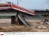 CHINA: Heavy Rains Trigger Flooding In China