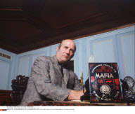 FRA : Francois Marcantoni,chez lui a Goussainville en 1975