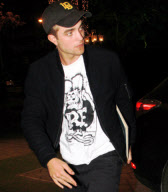 Spend a night in Hollywood with Robert Pattinson!