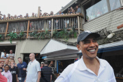 US President Barack Obama and First Lady Michelle Obama out and about, Martha's Vineyard, Massachusetts, America - 25 Aug 2010