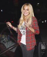 Lindsay Lohan car trouble!