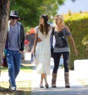 Isabel Lucas and Friends take a Stroll