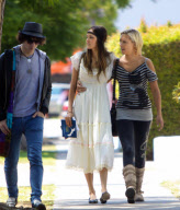 Isabel Lucas and Friends take a Stroll