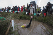 Bog Snorkelling world record set in Llanwrtyd Wells, Wales, Britain - 29 Aug 2010