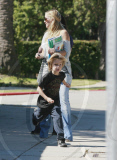 KATE HUDSON taking her son RYDER back to school 