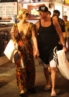 Paris Hilton, Cy Waits