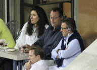 **EXCLUSIVE** Jean Reno and his wife Zofia at the US Open - New York