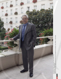 PARIS : Georges Soros