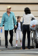 Michael Douglas, Carys Douglas