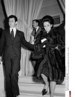 France, Paris : Elizabeth Taylor