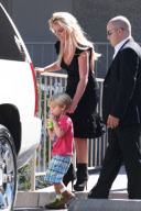 EXCLUSIVE Britney Spears picks up Jayden after court! - Part 2