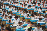 #CHINA-HUBEI-XIANGFAN-PUPILS-CALLIGRAPHY-PRACTICE (CN)